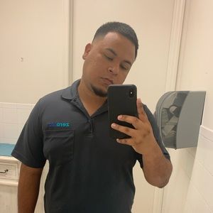 Meet your Posher, Tomas